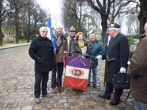 Hommage au colonel Fabien au Père Lachaise Hommage au colonel Fabien au Père Lachaise